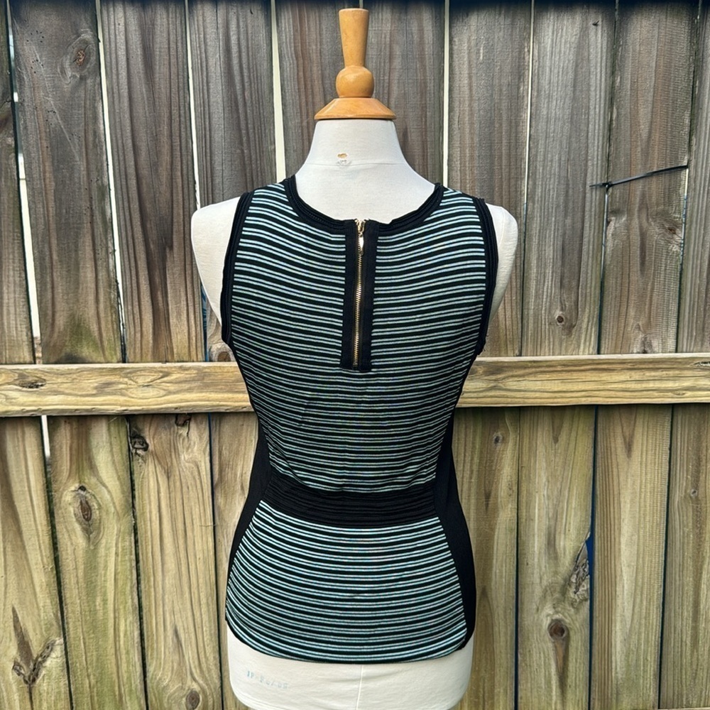 White House Black Market blue and black striped knit tank, size small - Picture 4 of 7